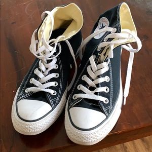 Black converse high tops